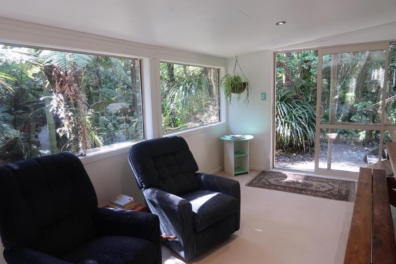 Te Nikau Retreat Villa Punakaiki Exterior photo